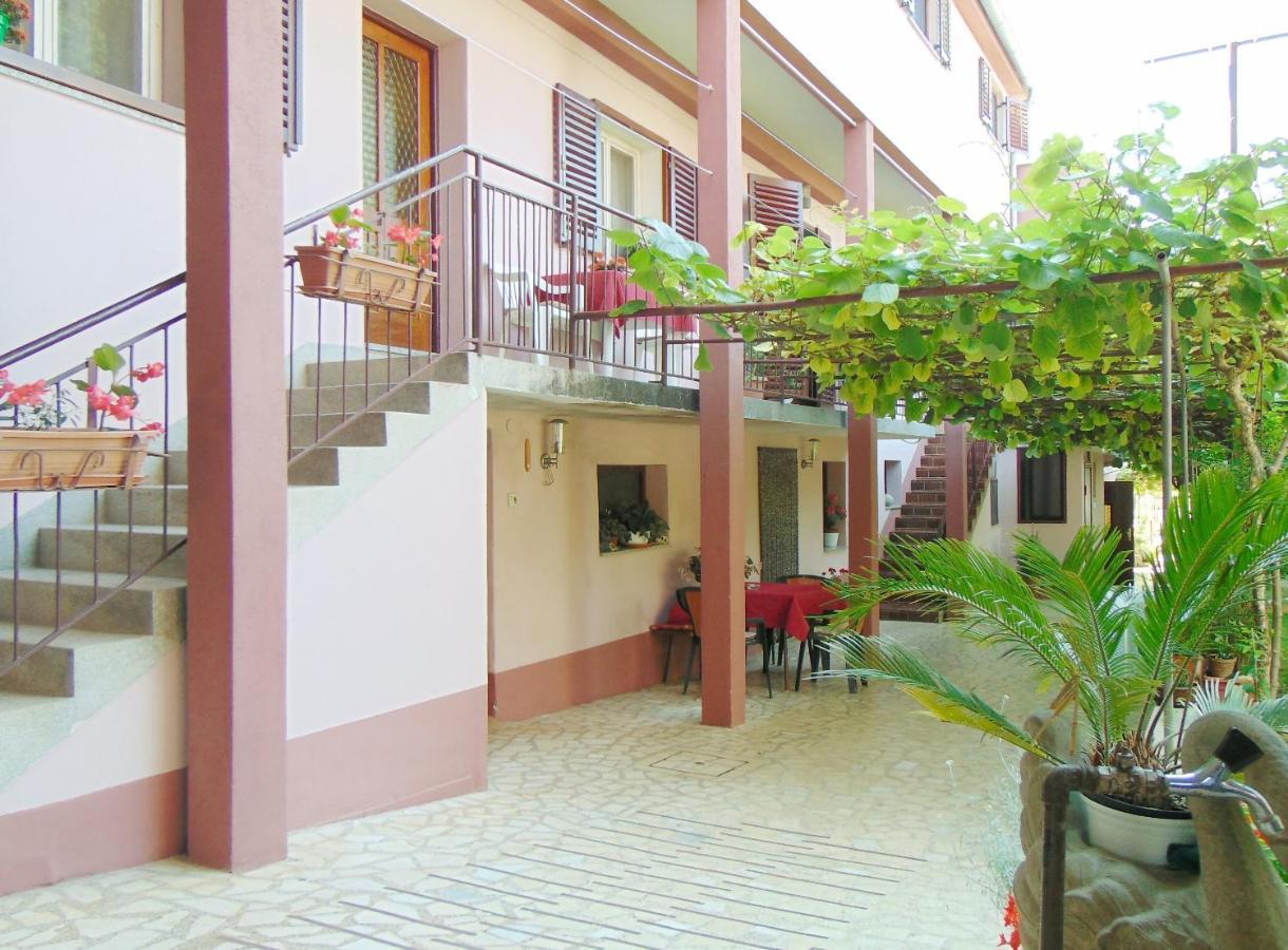 Apartment Villagio Verde Pula Exterior photo